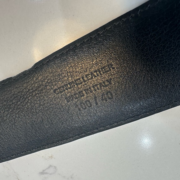 Tom Ford Black Leather Belt Gold Hardware 100/40 36 US Men’s Authentic - Picture 8 of 8